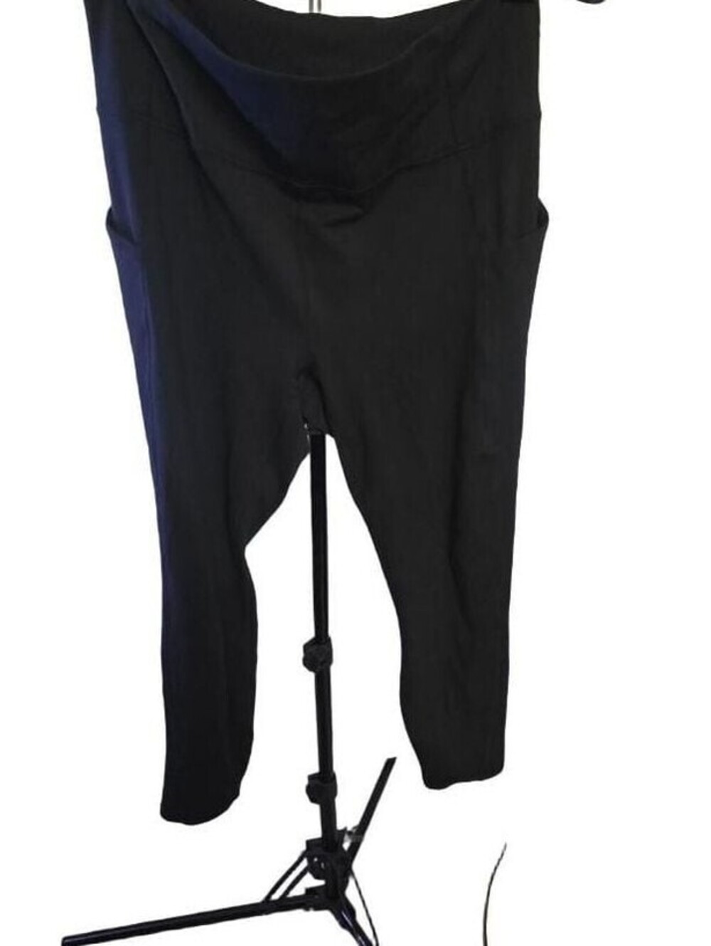 Fabletics PureLuxe Black Athletic Pocket Leggings